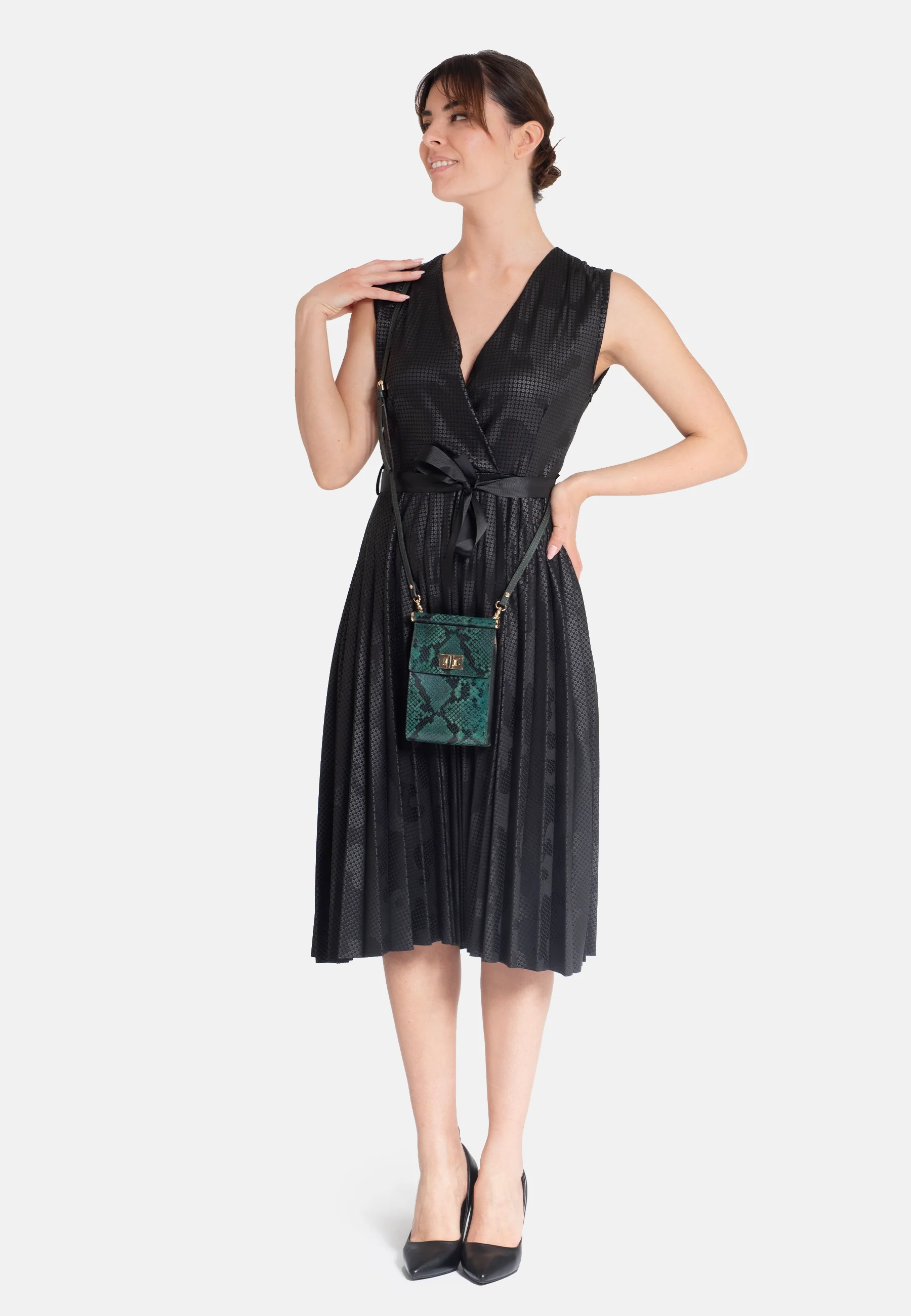 Elegant Green Snake Print Crossbody Bag