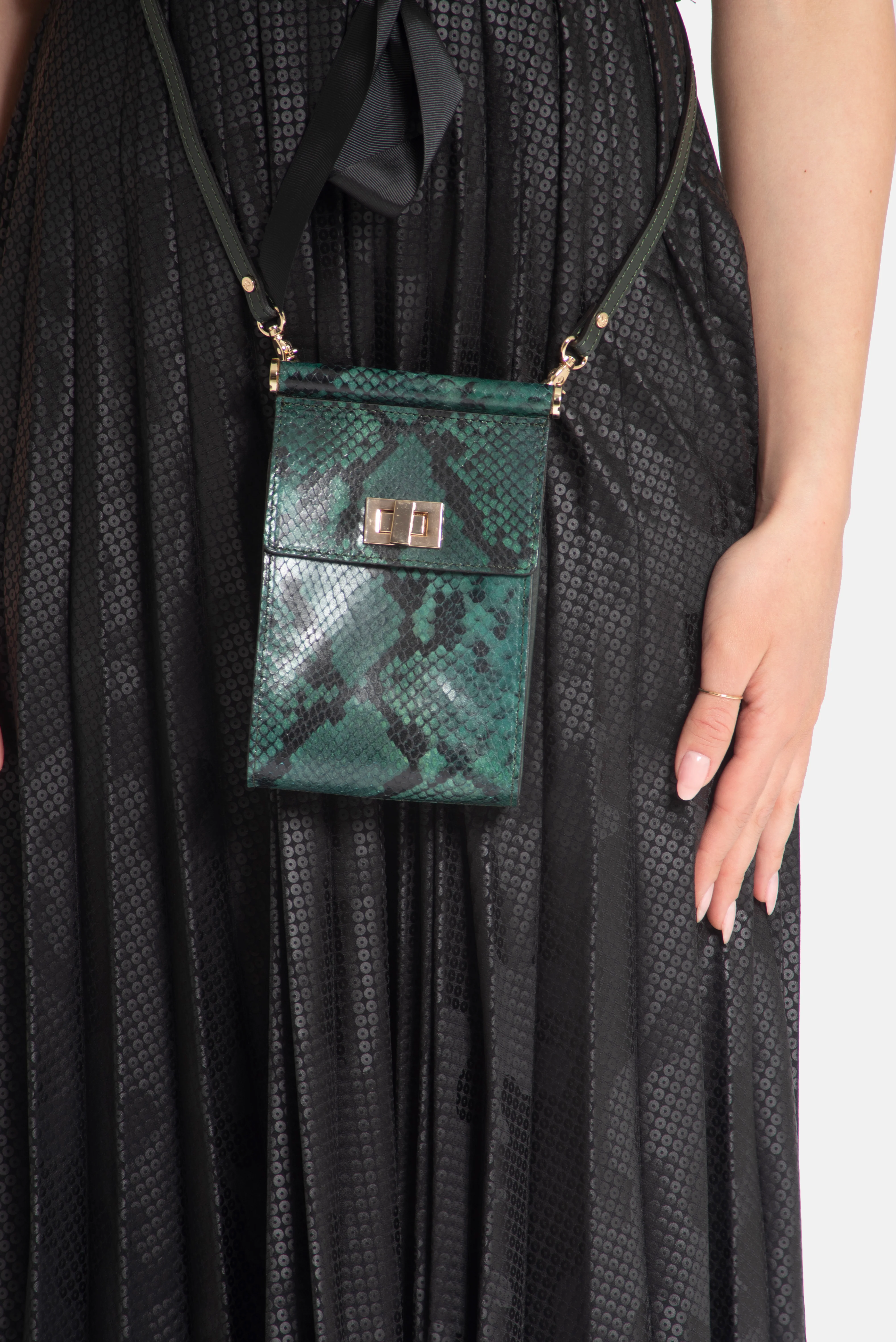 Elegant Green Snake Print Crossbody Bag