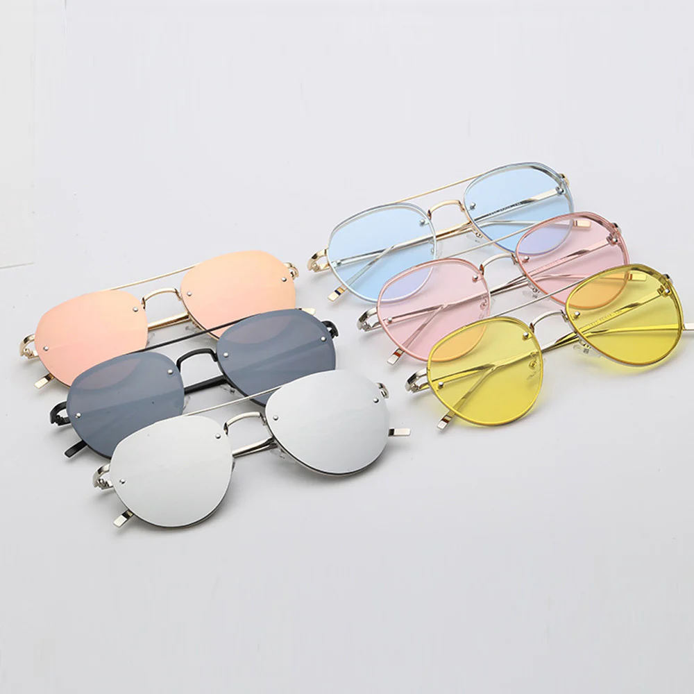 Chic Metal Frame Sunglasses