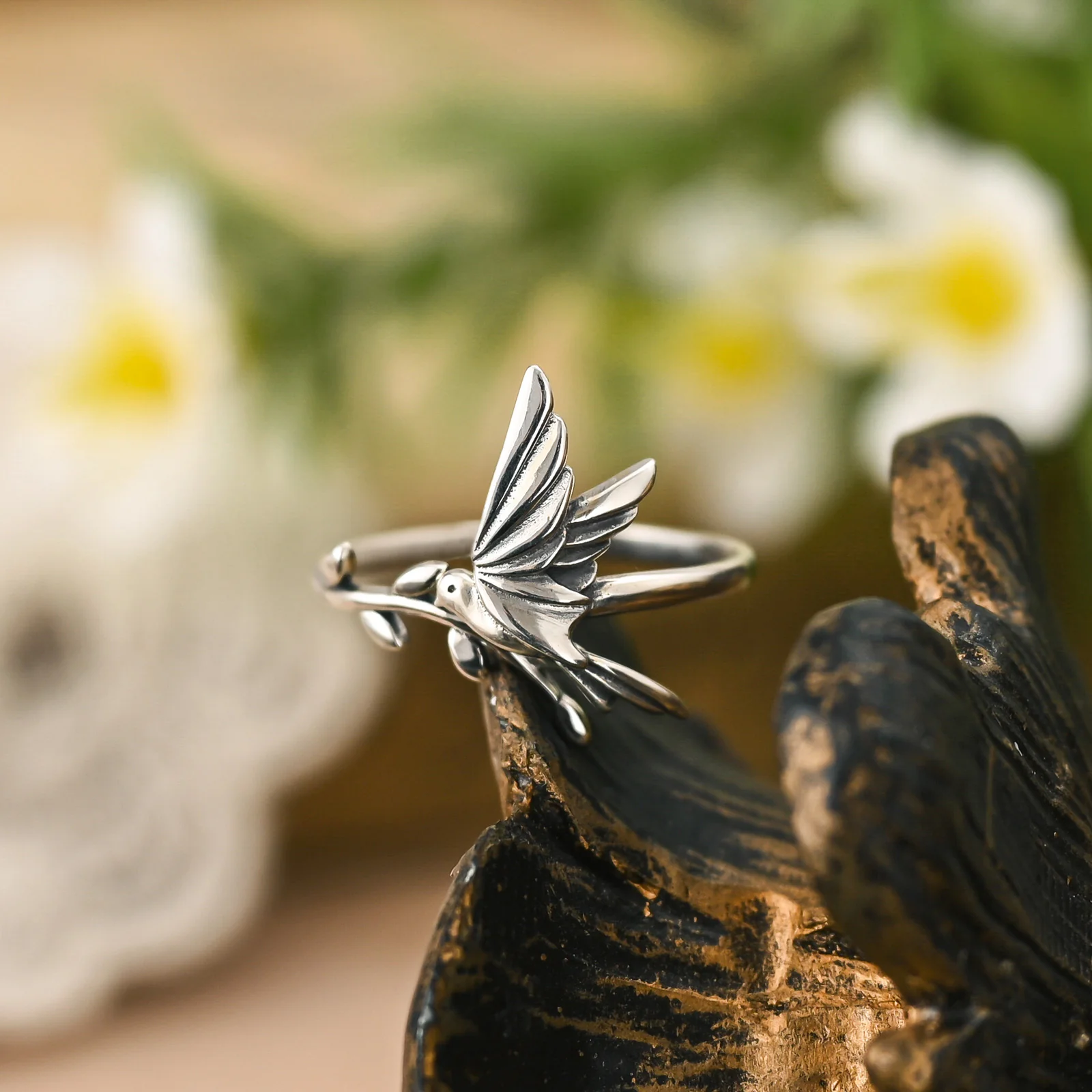 Elegance In Flight: The Dragonfly Ring