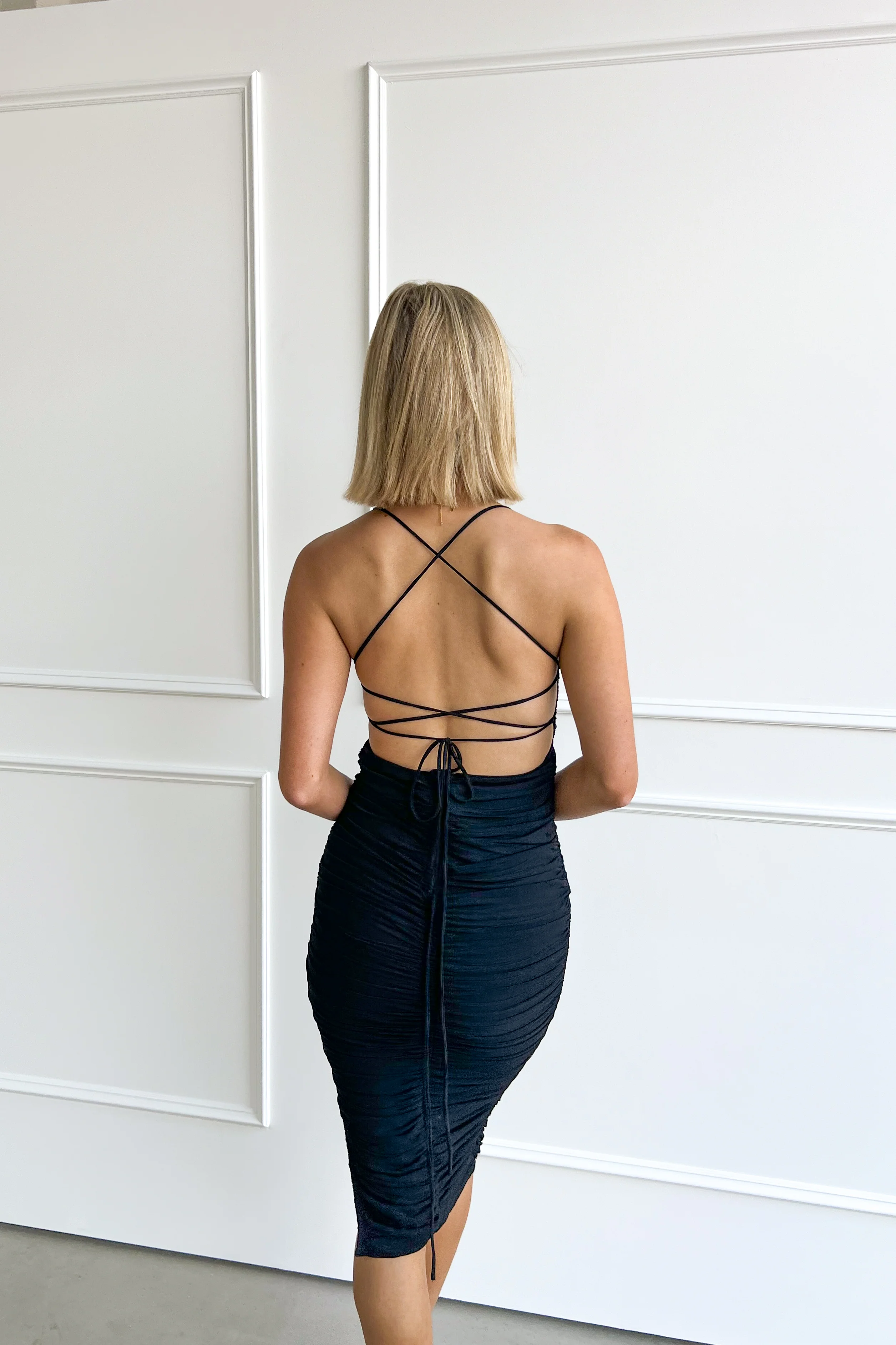 Elegant Black Midi Dress