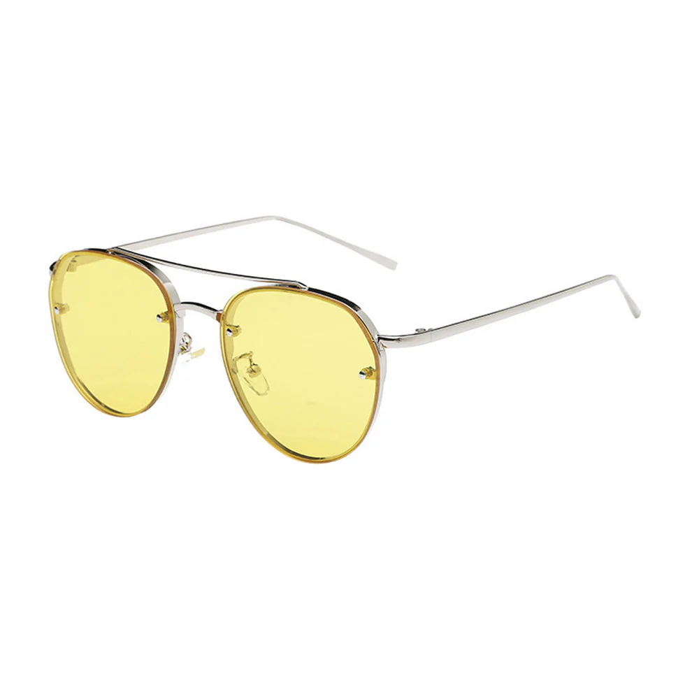 Chic Metal Frame Sunglasses